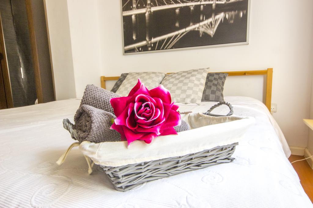 Apartamentos Alamos Малага Стая снимка